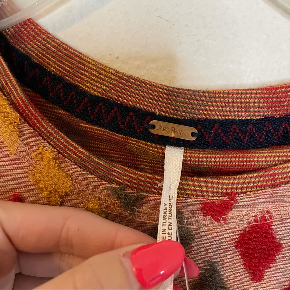NWT FREE PEOPLE Magic Carpet Tee In Red - Picture 7 of 10